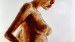 2010 - Dessin sur sable, Nu féminin