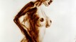 2010 - Dessin sur sable, Nu féminin, étude
